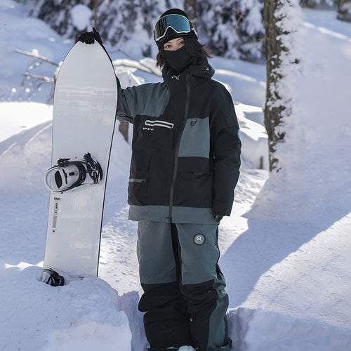 LA QOMOTEC Black and Grey Mathching Ski Suit