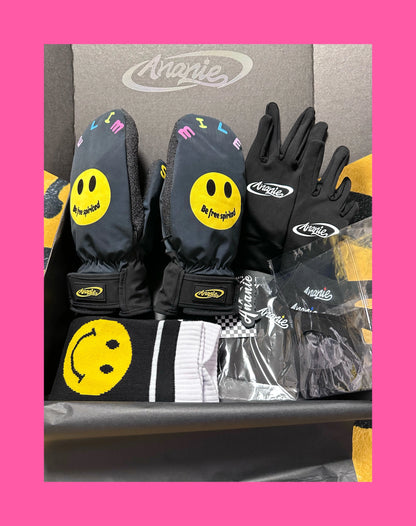 ANANIE Limited Smiling Face Kevlar Mitten Gift Set